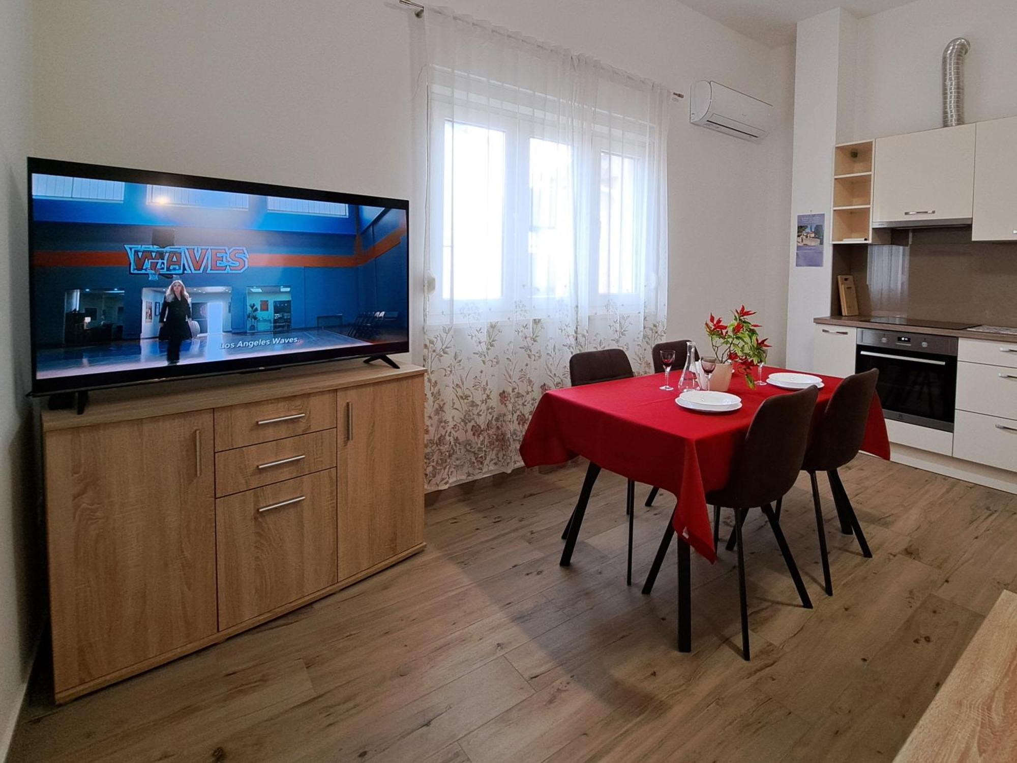 Holiday Apartman Kaštela Buitenkant foto